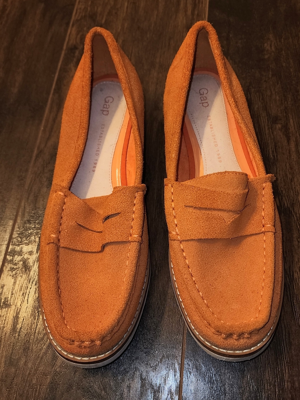GAP Women's Orange Suede Penny Loafers Size 9